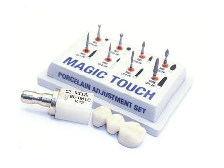 0243209_Strauss_MAGIC_TOUCH_SET_460x345